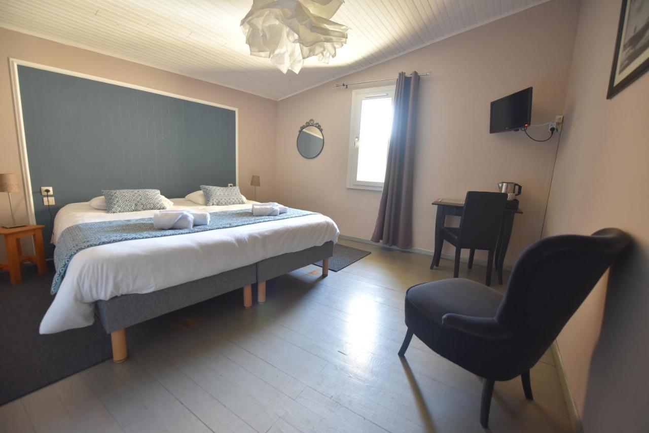 Hotel Restaurant La Calade Octon エクステリア 写真